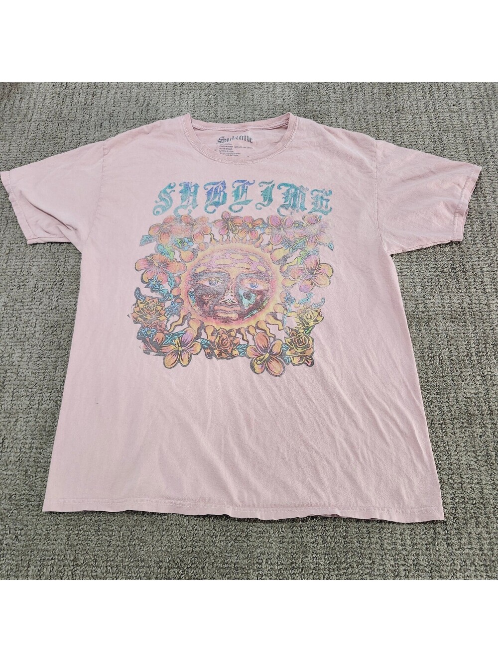 Sublime Pink Graphic T-Shirt Short Sleeve Size Medium